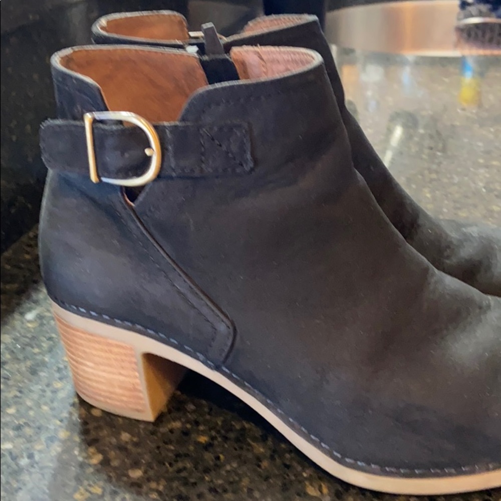 COPY - Dansko Suede Boot 40